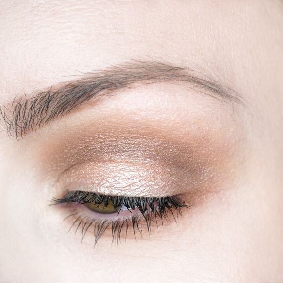 Tom Ford Eye Color Quad Eyeshadow 28 De La Creme NWT - Picture 5 of 11